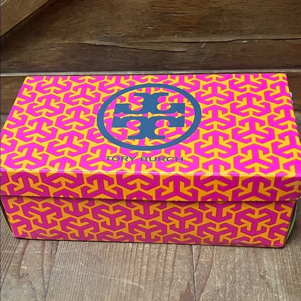 Tory Burch Tan and Black Quilted Bow Flats